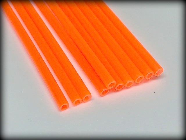 Hot oransje